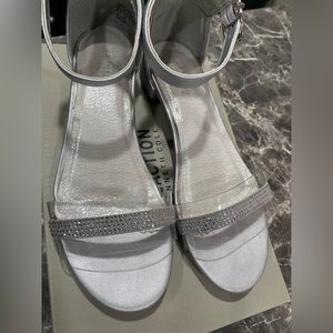 Girls Kenneth Cole Dress Sandals- Size 3